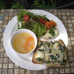 一歩ベーカリー - チーズトーストセット