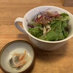 うみからそらへ - 定食サラダ（和ドレ）　小鉢（コハダのなます）