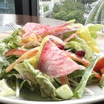 TWELVE ON THE PARK BAR & GRILL - セットのサラダ