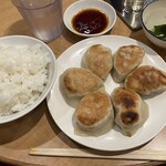 でっかい餃子 曽さんの店 代々木店 - 