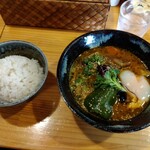 スープカリー 藍色 - 赤紅