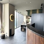 TWELVE ON THE PARK BAR & GRILL - 内観