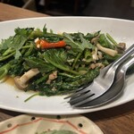 東南アジア屋台酒場 バグース - 