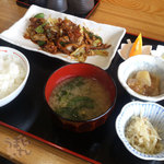 むにゅ - 回鍋肉（ホイコーロー）定食　７５０円