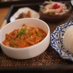 Karuizawa Koso Buro to Thai Shokudo. - 