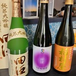 SAKANA&SAKE ちょこっと - 日替わりマスターの隠し酒も来店のお楽しみ。何があるかは、気軽にお聞きください。