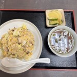 千歳屋 - ☆ざ炒飯・スープ・おしんこ付きで旨そう！