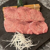 川崎名物 炭火焼肉 食道園 - 