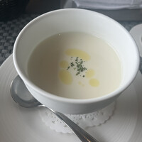 R restaurant & bar - 