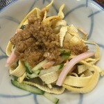 中国料理 頤和園 - 干豆腐の和え物