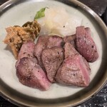 新宿思い出横丁 牛タンいろ葉 - 