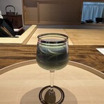 温石 - えだ豆のすり流し　底には沢山のえだ豆の粒が潜んでいました。