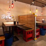 たこまる - テーブル席2