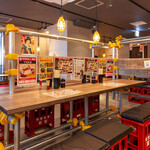 たこまる - カウンター席