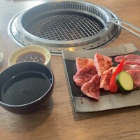 焼肉 The INNOCENT CARVERY 新丸ビル店 - 