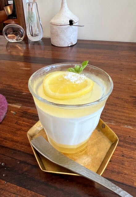 レモンとチーズのグラスケーキ