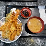 さかな屋食堂ウロコジュウ - 