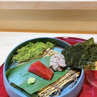 鮨 蓮心 - 本マグロと鰯なめろう
