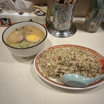 秀ちゃんラーメン - 焼きめしセット