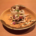 日本料理 晴山 - 宍道湖の白魚とからし菜 梅肉和え
