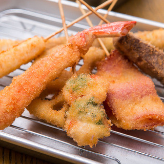 A famous Fried Skewers with a light and crispy coating!