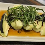 たぴおか食堂 - だし醤油に切りたてホヤホヤのナスが合う (*´ч`*) ｳﾝﾏッ！