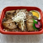串焼すぎうら - 秀麗豚 チャーシュー丼