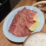 焼肉ホルモン金樹 - 