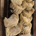 餃子と唐揚げの酒場 しんちゃん - 