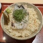 麦と麺助 - 炭焼き太刀魚の土鍋ご飯