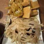 餃子と唐揚げの酒場 しんちゃん - 