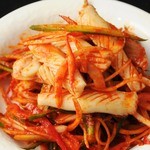Squid and fresh vegetables with spicy sauce