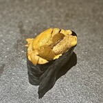 くるますし - 雲丹を豪快に一口で…贅沢すぎる