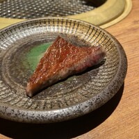 和牛とタン 焼肉 とみ 新橋本店 - 