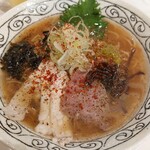 みなとや - スパイスを入れて～(^○^)