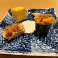 寿司上野坂 - 
