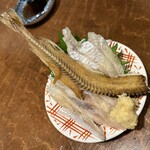 粋な居酒屋 あいよ - コマイのルイベ 骨煎餅付き