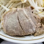 ラーメン もっけだの - 『朝食セット(ハーフラーメンニンニク野菜マシマシ』の豚