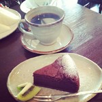 炭火煎珈琲　はな - コーヒーとガトーショコラ♪