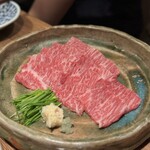 酒肴場 屯 - 霜降り馬刺し