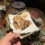 酒肴場 屯 - どんちっちアジの骨せんべい