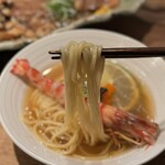 酒肴場 屯 - 低加水の細ストレート麺