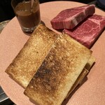 北海道焼肉 北うし - 北海道和牛フィレトリャフステーキサンド