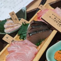 八吉 新宿西口店 - 