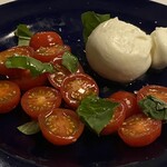 SUNDAY'S BAKE RIVER GARDEN - 