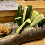 にぎりの一歩 - 肉味噌胡瓜