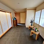 ペルトナーレ - 綺麗な内観