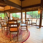 古民家ヌードゥル 黒揚羽森住 - カフェエリアの様子