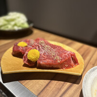 黒毛和牛ヘレ肉専門店 炭火焼肉 りきちゃん 北浜店 - 