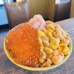 うに専門店世壱屋 - 料理写真:うにいくら丼